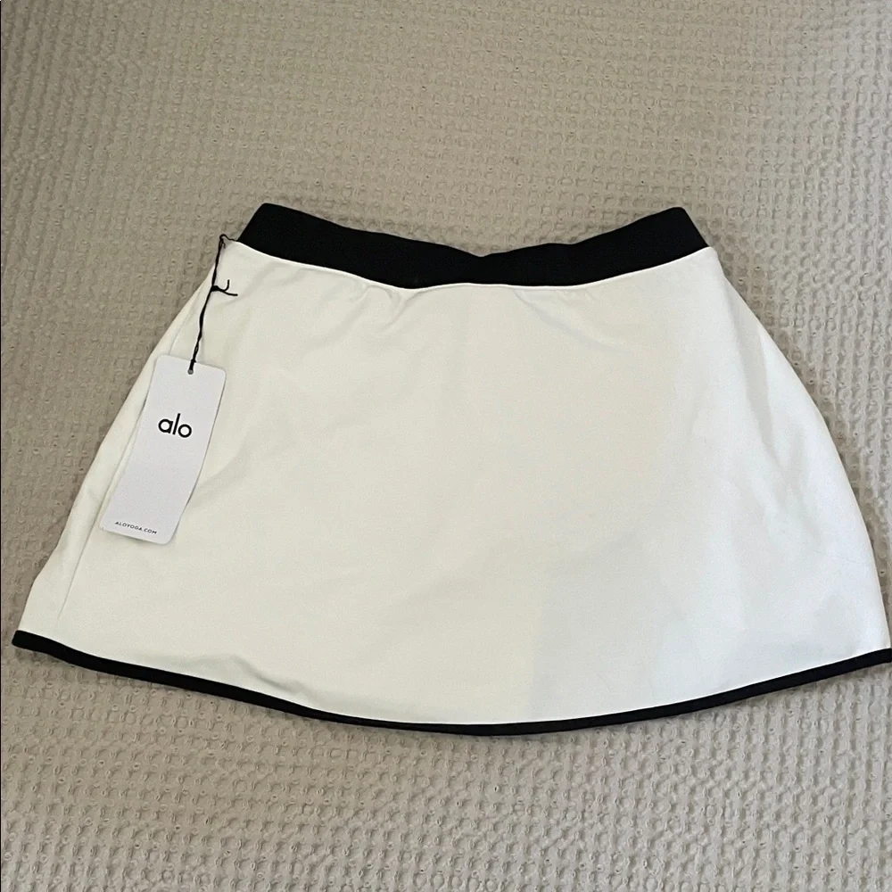 ALO Yoga Black and White Mini Skirt